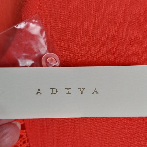 NWT Boho Tunic Embroidered Open Back Adiva Size Medium - Picture 14 of 16